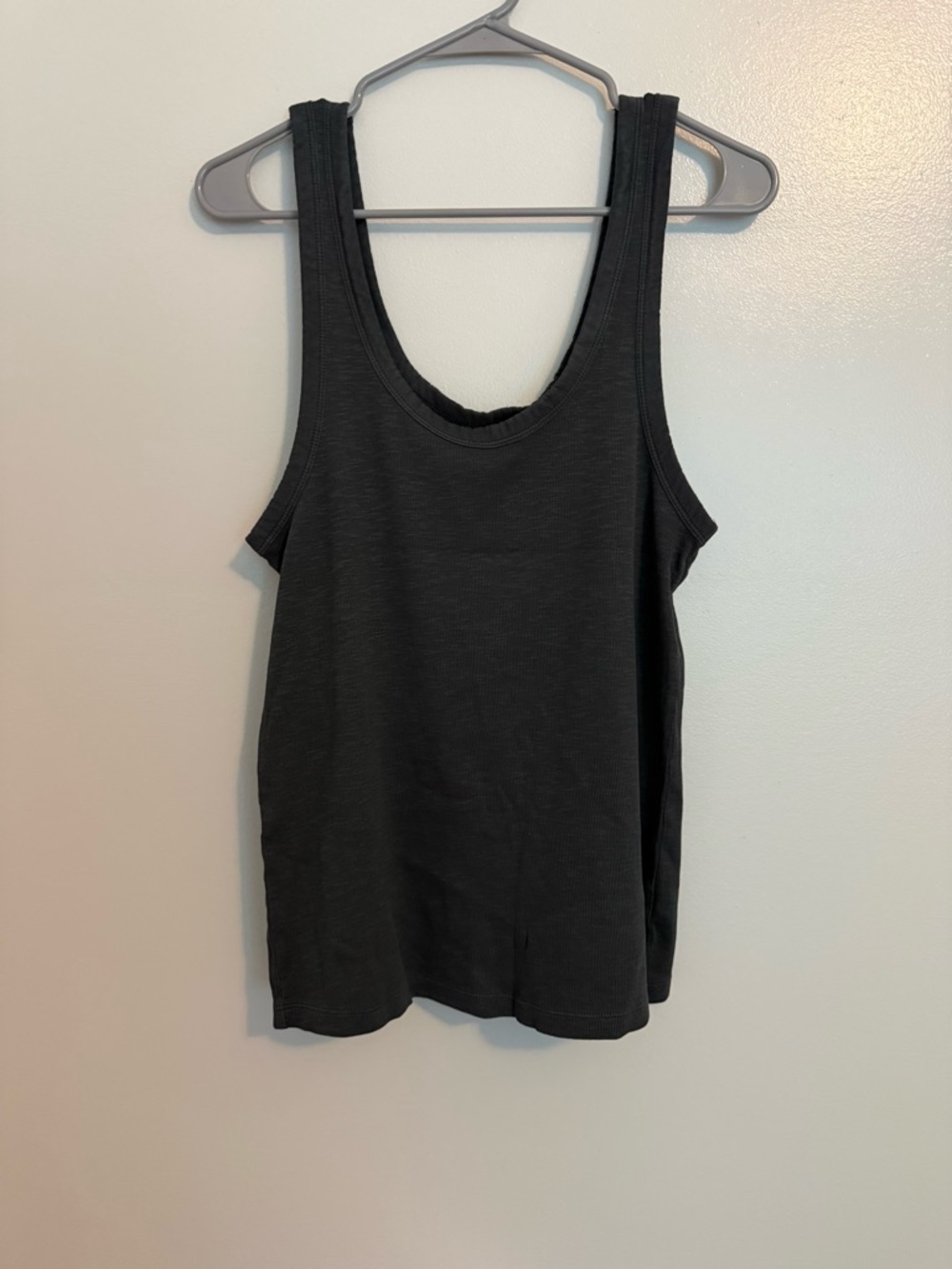 Universal Thread Black Ribbed Scoop Neck Tank